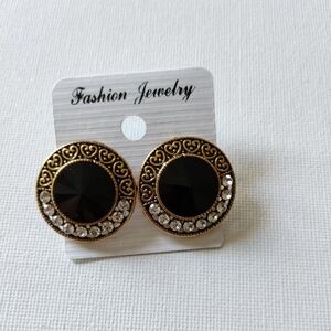 New Elegant Gold and Black Earrings